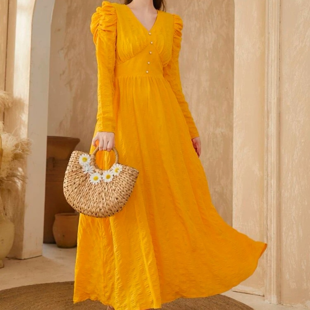 Gorgeous maxi dress